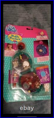 Vintage 1996 Bubbly bath Polly Pocket. Brand new in package
