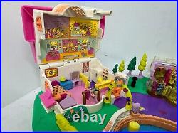 Vintage 1996 Polly Pocket Magical Movin Pollyville Near Complete Inv-0323