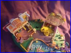 Vintage 1996 Polly Pocket Polly's Magical Movin' Pollyville Boutique Playset Vintage 1996 Polly Pocket Polly's Magical Movin' Pollyville Boutique Playset