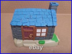 Vintage 2001 Mattel Harry Potter Polly Pocket Playsets with Figures Hogwarts +++ Vintage 2001 Mattel Harry Potter Polly Pocket Playsets with Figures Hogwarts +++