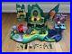 Vintage_2001_Mattel_The_Wizard_of_Oz_Emerald_City_Polly_Pocket_Playset_tested_01_ky