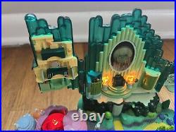 Vintage 2001 Mattel The Wizard of Oz Emerald City Polly Pocket Playset tested