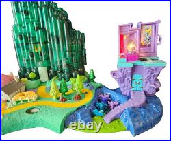 Vintage 2001 Mattel Wizard of Oz Emerald City Polly Pocket Playset New Figures Vintage 2001 Mattel Wizard of Oz Emerald City Polly Pocket Playset New Figures