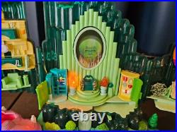 Vintage 2001 Mattel Wizard of Oz Emerald City Polly Pocket Playset New Figures Vintage 2001 Mattel Wizard of Oz Emerald City Polly Pocket Playset New Figures