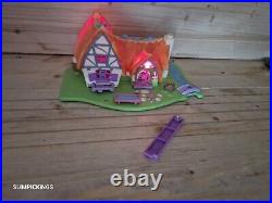 Vintage Bluebird 1995 Polly Pocket Disney Snow White Cottage Playset & Figures