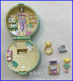 Vintage Bluebird Mattel Polly Pocket Dazzling Dressmaker Ring Case 1991 COMPLETE
