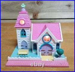 Vintage Bluebird Polly Pocket 90s Wedding Chapel RARE White Variant + 3 Figures