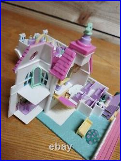 Vintage Bluebird Polly Pocket 90s Wedding Chapel RARE White Variant + 3 Figures