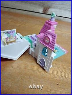 Vintage Bluebird Polly Pocket 90s Wedding Chapel RARE White Variant + 3 Figures