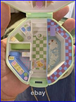 Vintage Bluebird Polly Pocket Bundle lot of 7