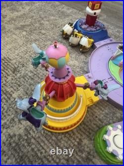 Vintage Bluebird Polly Pocket Disney Magic Kingdom Castle WithTrain & 8 Figures