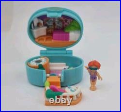 Vintage Bluebird Polly Pocket Summer Villa 1996 99% Complete