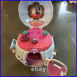 Vintage Disney Polly Pocket Cinderella Carriage With figurines and Key