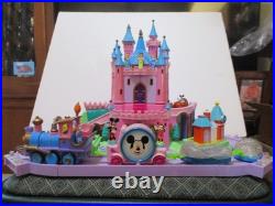 Vintage Magic Kingdom Castle 100%Complete