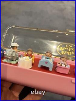 Vintage POLLY POCKET 1989 Ring Collecting Case With 8x Rings Bluebird 4 figures