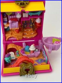 Vintage POLLY POCKET Bluebird Toys 1996 Sweet Treat Shoppe COMPLETE MINTY