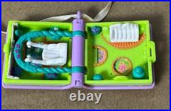 Vintage POLLY POCKET Doll 1995 Garden Sparkle Enchanted Storybook Locket Complet