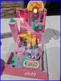 Vintage POLLY POCKET Lot 4 Playsets, 28 Figures, 1 Mirror READ DESCRIPTION