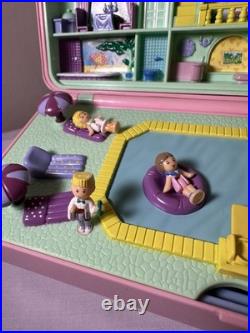 Vintage Polly Pocket 1989 pool party complete set in excellent condition