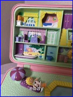Vintage Polly Pocket 1989 pool party complete set in excellent condition