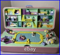Vintage Polly Pocket 1989 pool party complete set in excellent condition
