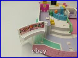 Vintage Polly Pocket 1995 Children's Hospital Lighted Playset 100% COMPLETE