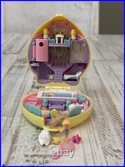Vintage Polly Pocket 1995 Stylin Hair Complete Bluebird Toys