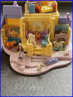 Vintage Polly Pocket 1996 Disney Aristocats House with 4 figures