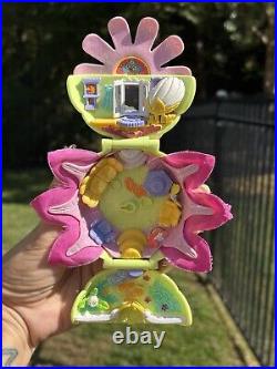 Vintage Polly Pocket 1997 Daisy Dressmaker Complete Bluebird Toys