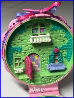Vintage Polly Pocket BIRTHDAY SURPRISE cake (100% Complete) + 1 extra piece