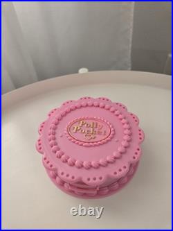 Vintage Polly Pocket Bluebird 1994 Birthday Surprise Compact Almost Complete