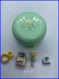 Vintage Polly Pocket Bluebird Dazzling Dressmaker Ring Case Complete