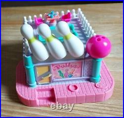 Vintage Polly Pocket Bowling Alley 1996. 100% Complete. Very Rare