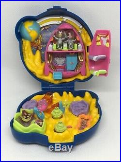 Vintage Polly Pocket Disney 3D Minnie & Daisy Space PLAYCASE 100% Complete