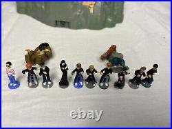 Vintage Polly Pocket Harry Potter Hogwarts Castle & 5 Other Playsrts With Figures