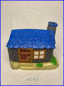 Vintage Polly Pocket Harry Potter Hogwarts Castle & 5 Other Playsrts With Figures