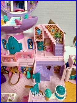 Vintage Polly Pocket Jasmine's Royal Palace Aladdin Disney Bluebird with Figures