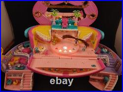 Vintage Polly Pocket Light Up Fashion Show Hat Box 1995 85% complete