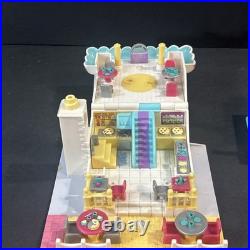 Vintage Polly Pocket Miniature Houses And Compacts Lot Of 11 Plus 7 Figures