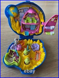 Vintage Polly Pocket Minnie Mouse in Space Near Complete 1996