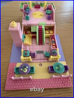 Vintage Polly Pocket Pizzeria Variation Green Lights Playset Bluebird Rare