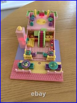 Vintage Polly Pocket Pizzeria Variation Green Lights Playset Bluebird Rare