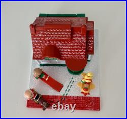 Vintage Polly Pocket Pollyville Holiday Toy Shop