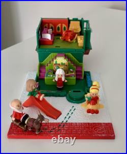 Vintage Polly Pocket Pollyville Holiday Toy Shop