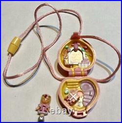 Vintage Polly Pocket Pretty Present Locket Complete (Blue Bird, 1992)