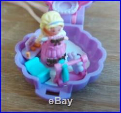 Vintage Polly Pocket Showtime Locket 1995 100% Complete. Very Rare