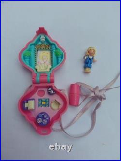 Vintage Polly Pocket Teatime Locket 1995 100% Complete. Very Rare