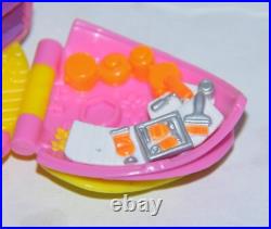 Vintage Polly Pocket Totally Flowers Good Condition 1997 Loose Near Complete Vintage Polly Pocket Totally Flowers Good Condition 1997 Loose Near Complete