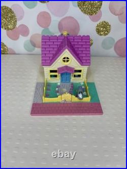 Vintage Polly Pockets Lot of 5 plus additional characters