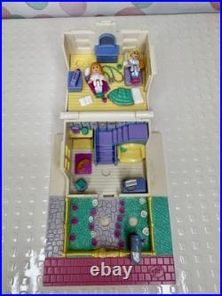 Vintage Polly Pockets Lot of 5 plus additional characters